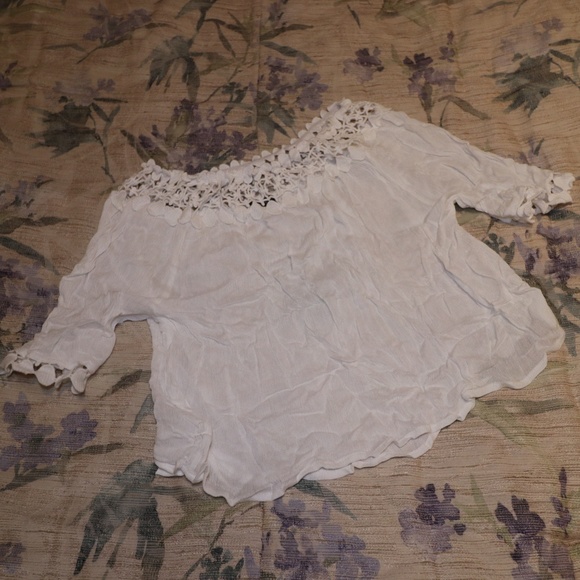 Another Story Tops - NWOT Top